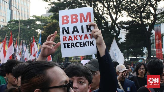 Kepedulian Di Tengah Kenaikan Harga BBM - Indorelawan.org